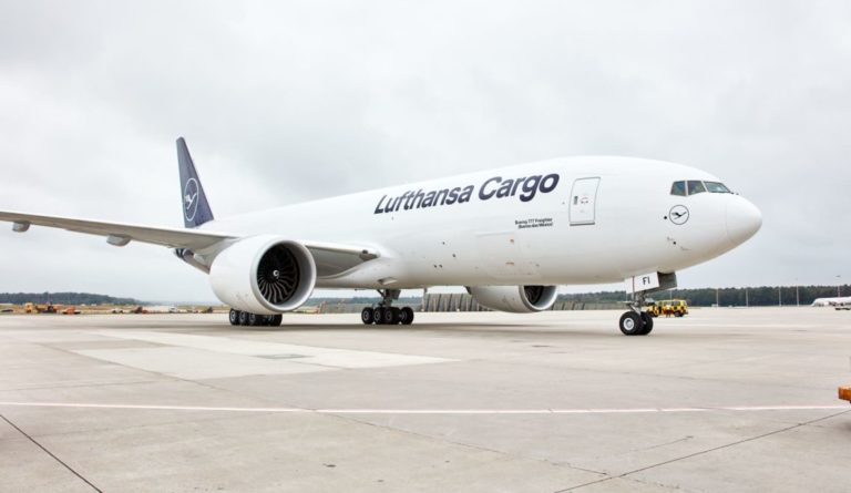 Lufthansa diverts Mexico freighters