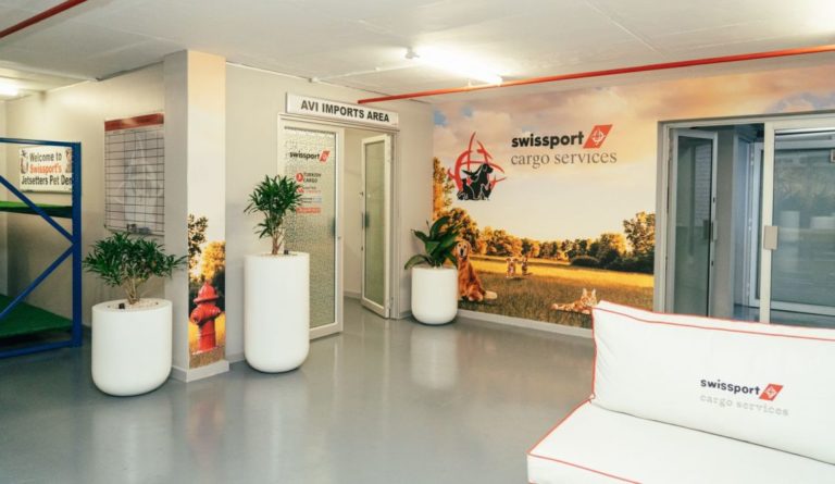 Swissport opens lounge for petsetters in Jo’Burg