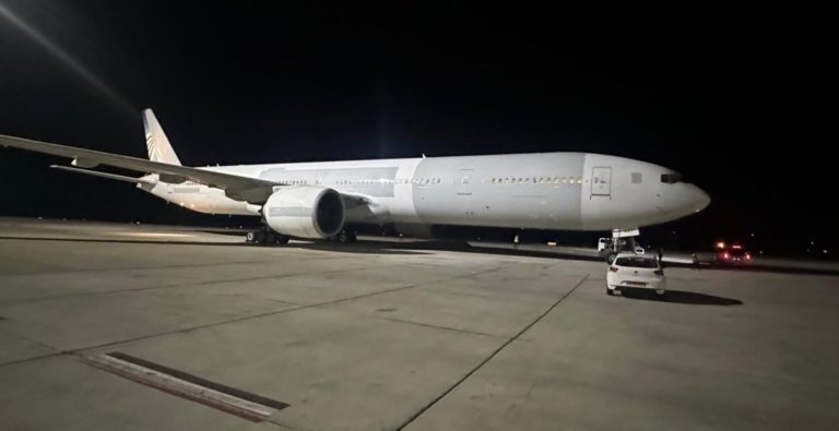 Challenge starts 777-300 freighter conversions