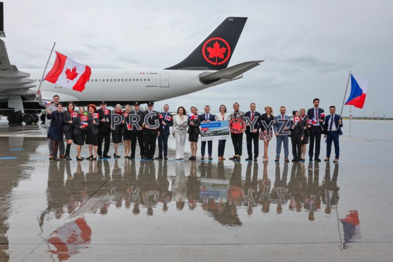 Air Canada returns to Czechia