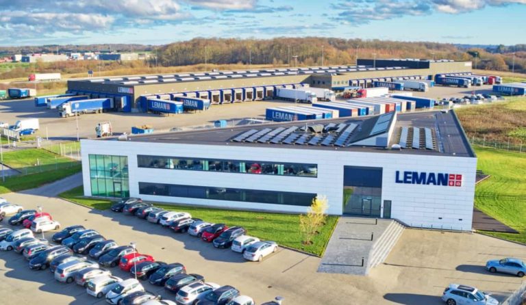 Leman offers sea-option between US and Europe for furniture firms